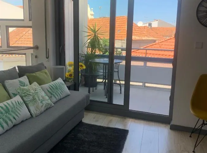 Blue Salinas * 阿威罗