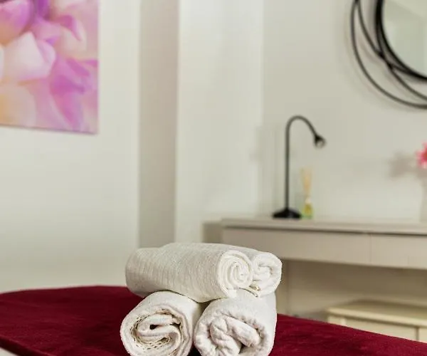 Blue Salinas * 阿威罗